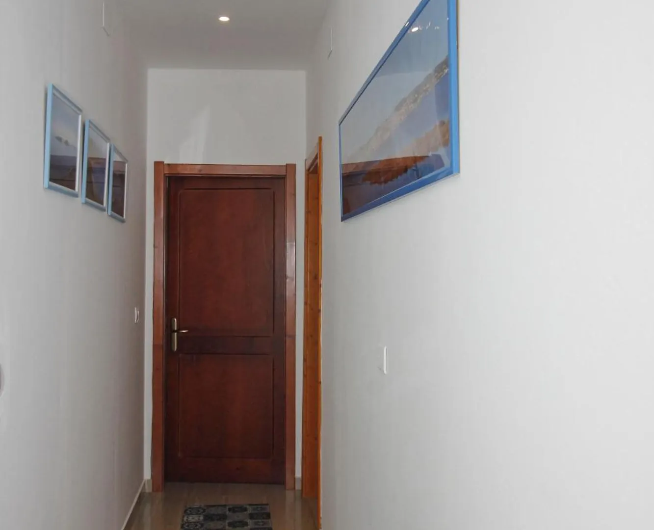 Villa solare SantʼAntìoco 0*,  Italia